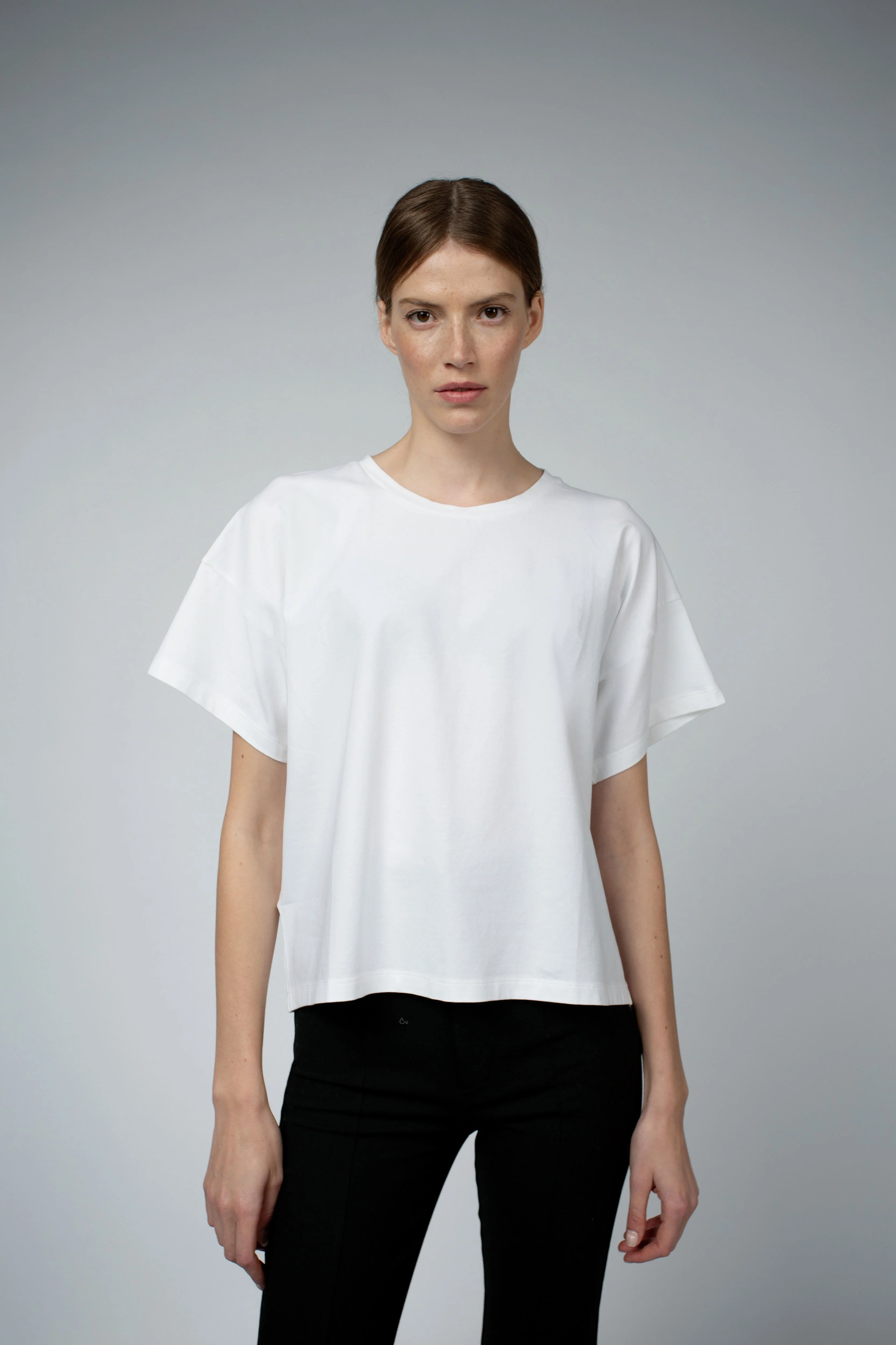 BEVIN ORGANIC COTTON BOYFRIEND T-SHIRT BUNDLE - Image 3