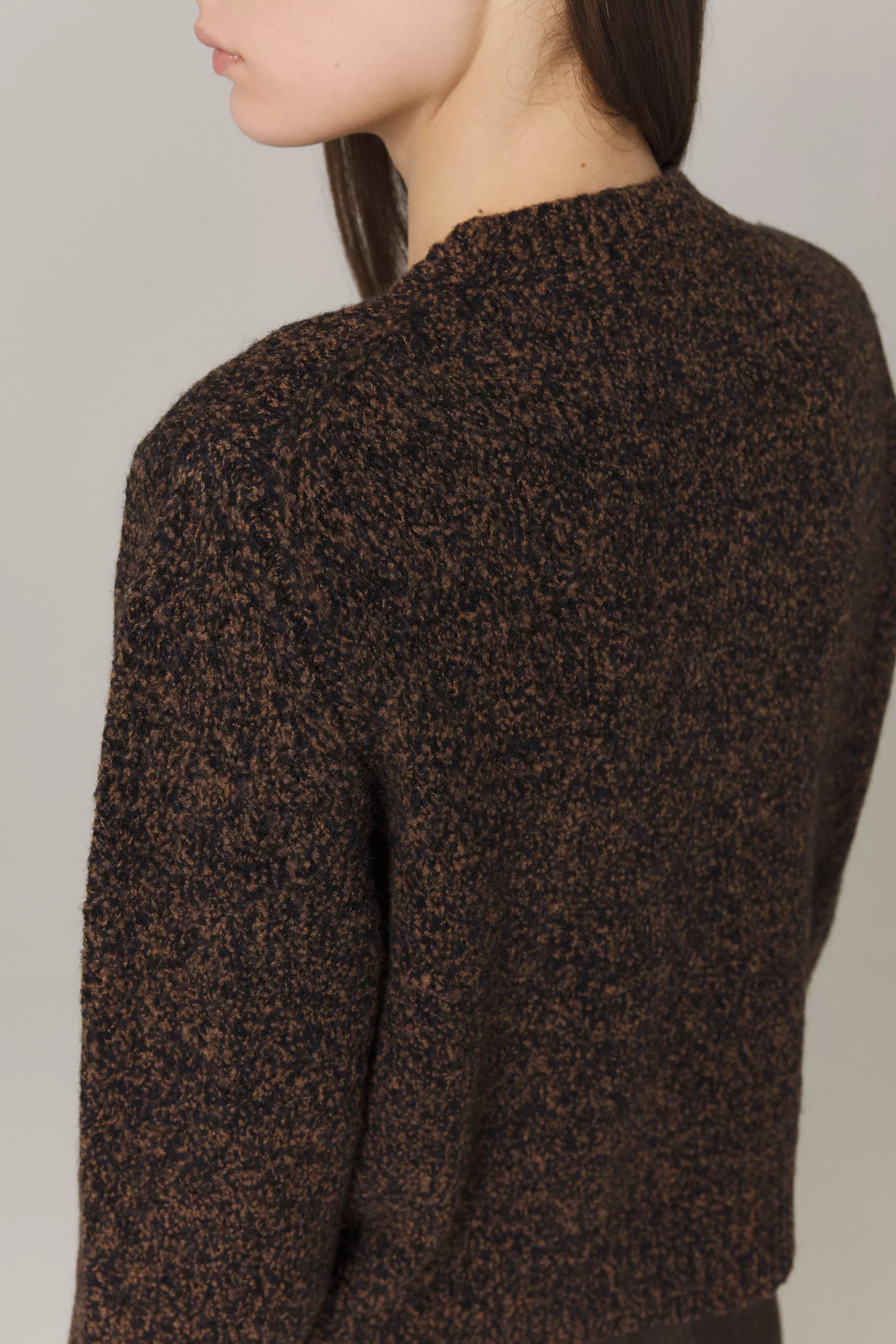 ZOE CASHMERE BOUCLE PULLOVER IN FRECKLED BROWN - Image 4