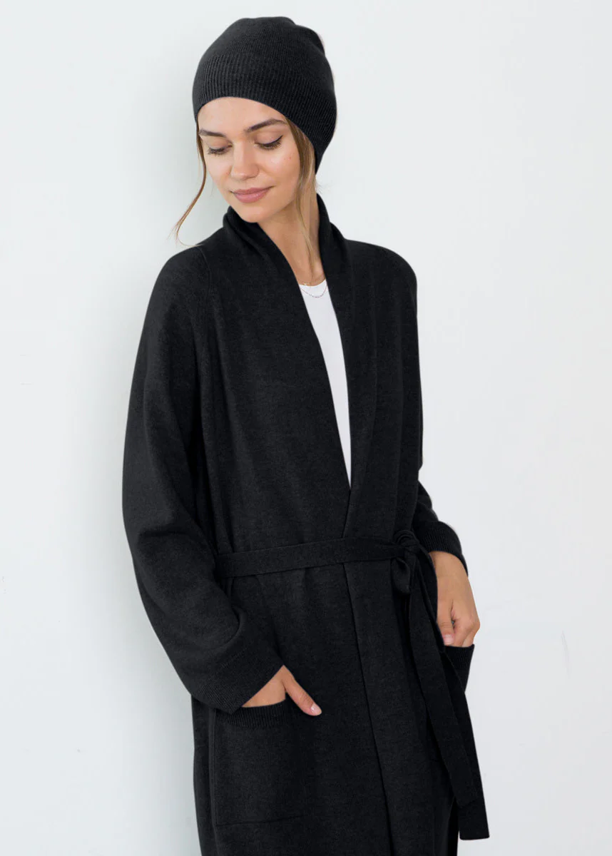 SARAH CASHMERE CARDIGAN ROBE IN BLACK - Image 2