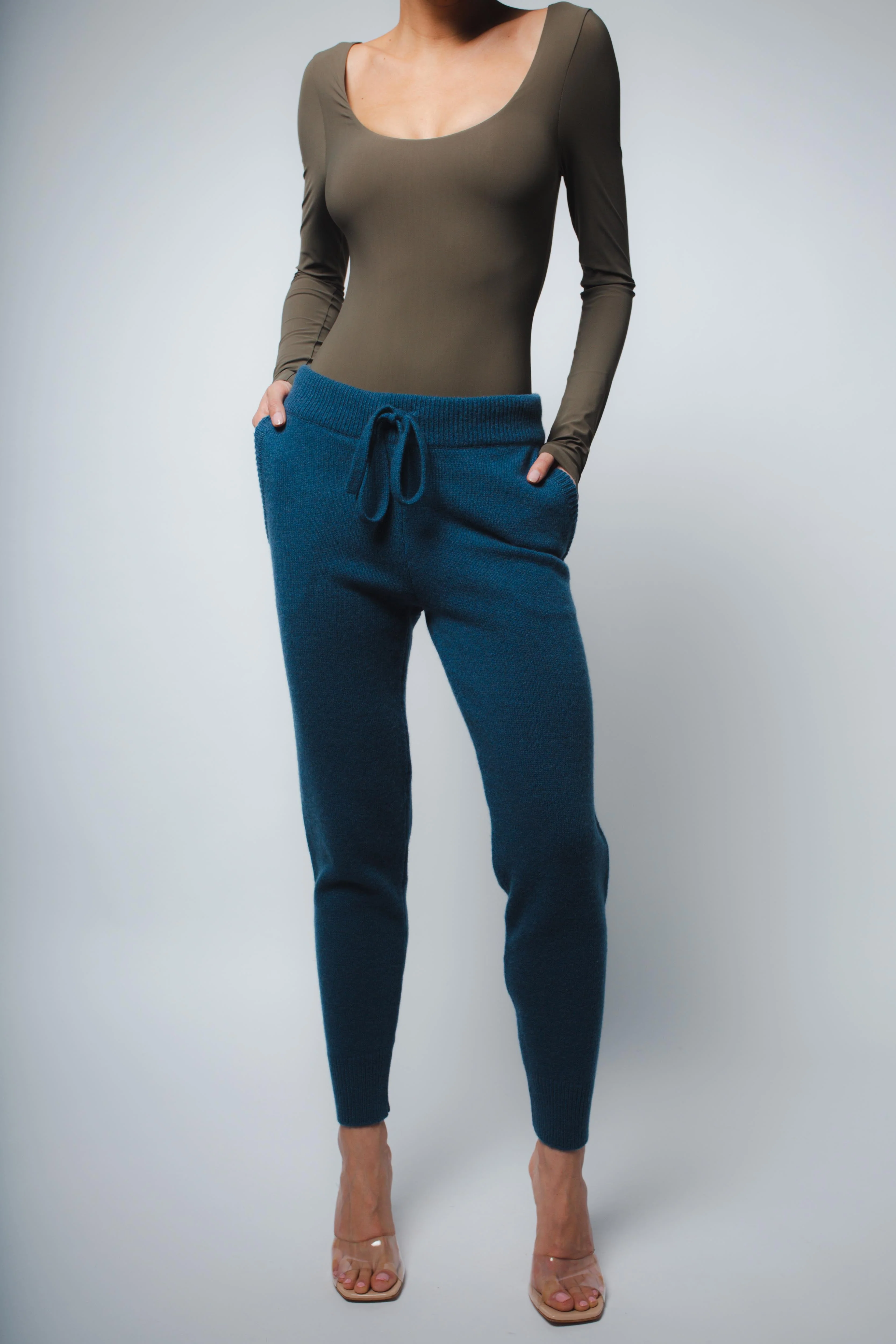 ADDISON CASHMERE TRACK PANT IN PEACOCK - Image 3