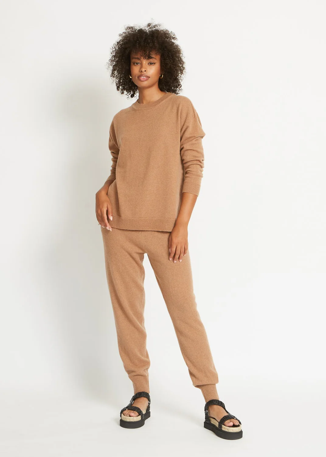 ADDISON CASHMERE TRACK PANT IN CARAMEL