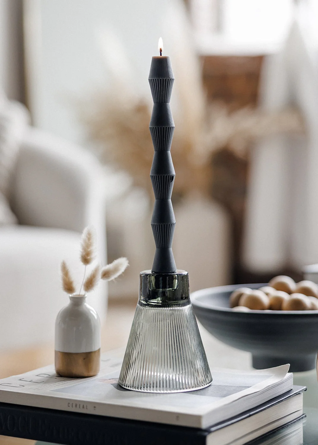 OZAIZ - Charcoal  Geometric Pillar Candle Set of 2 - Image 2