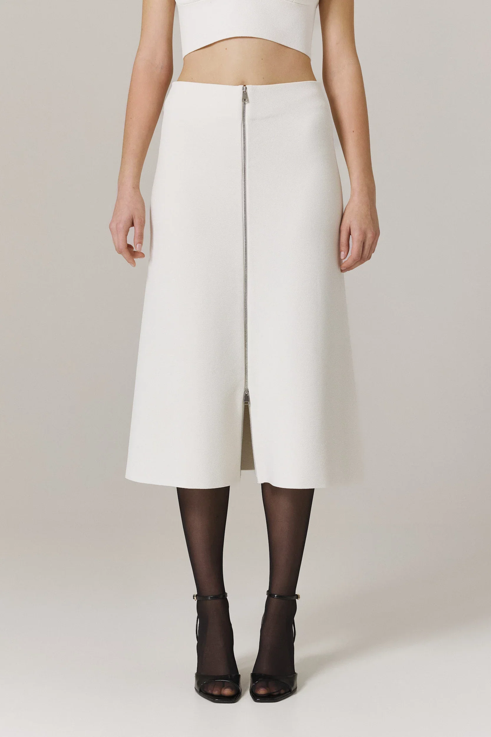 PAULA CIRCULAR KNIT A-LINE SKIRT WITH METAL ZIPPER IN SUGAR