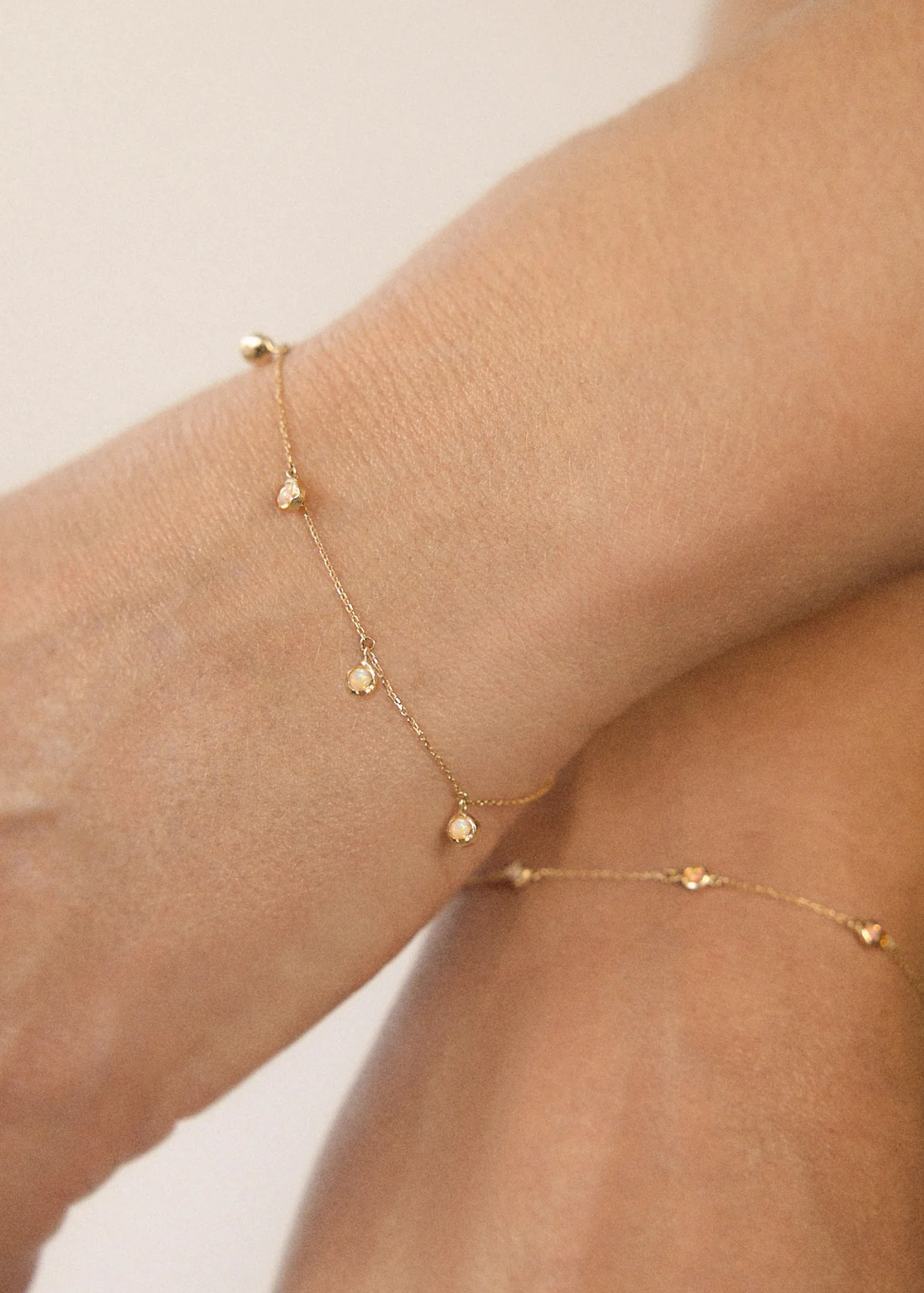 PAMELA LOVE - Diamond Station Droplet Bracelet - Image 4