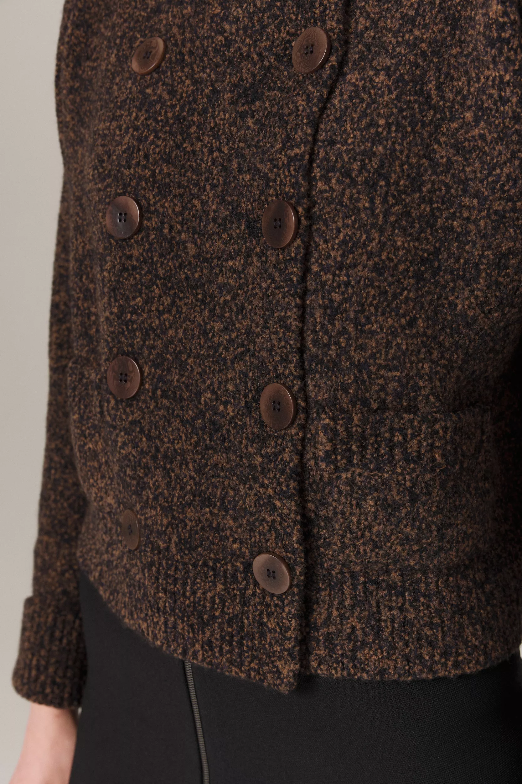 ZOLA DOUBLE BREASTED CARDIGAN IN FRECKLED BROWN - Image 3
