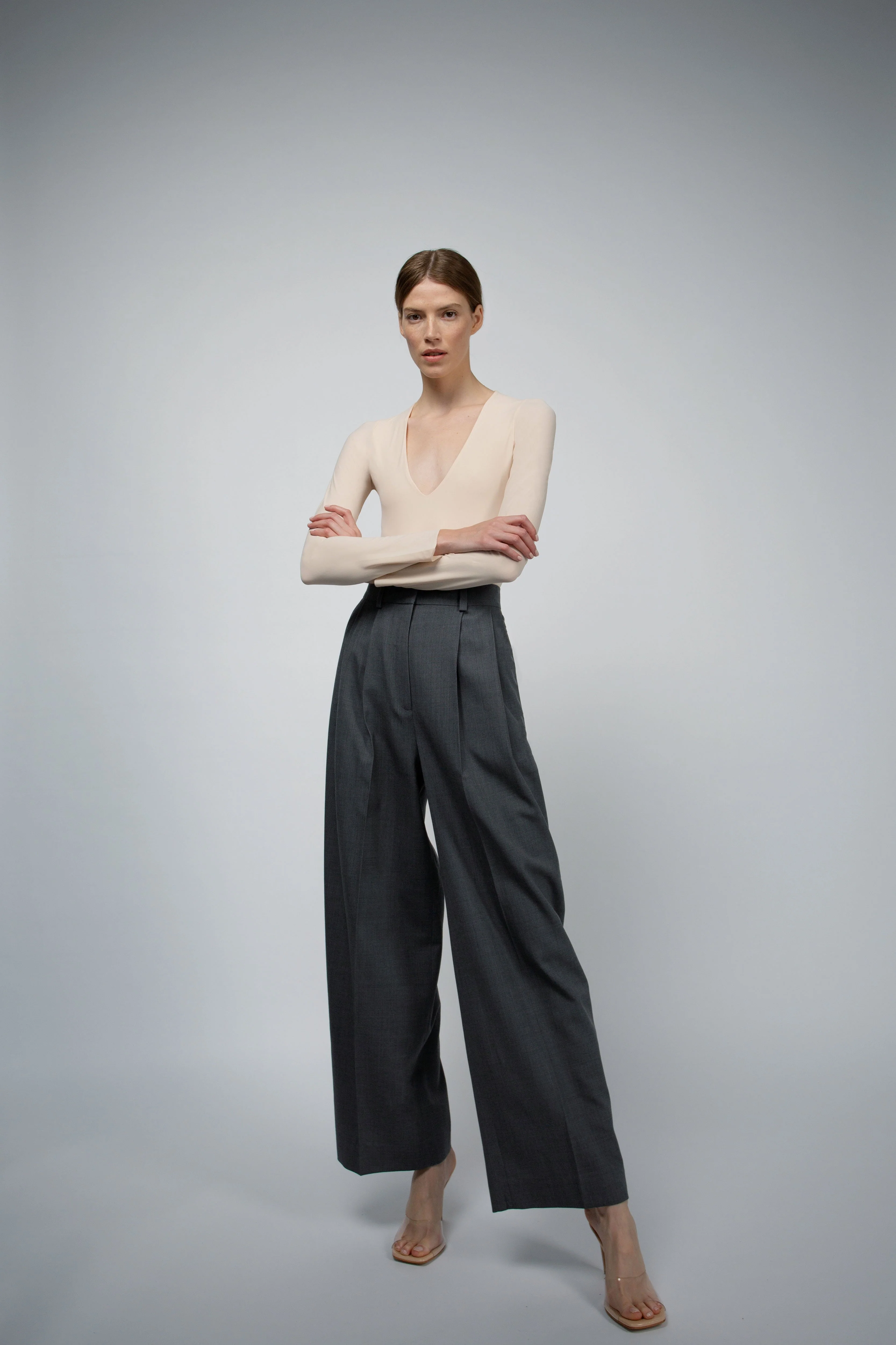 NOVA DOUBLE LAYER V-NECK BODYSUIT IN FOAM - Image 2