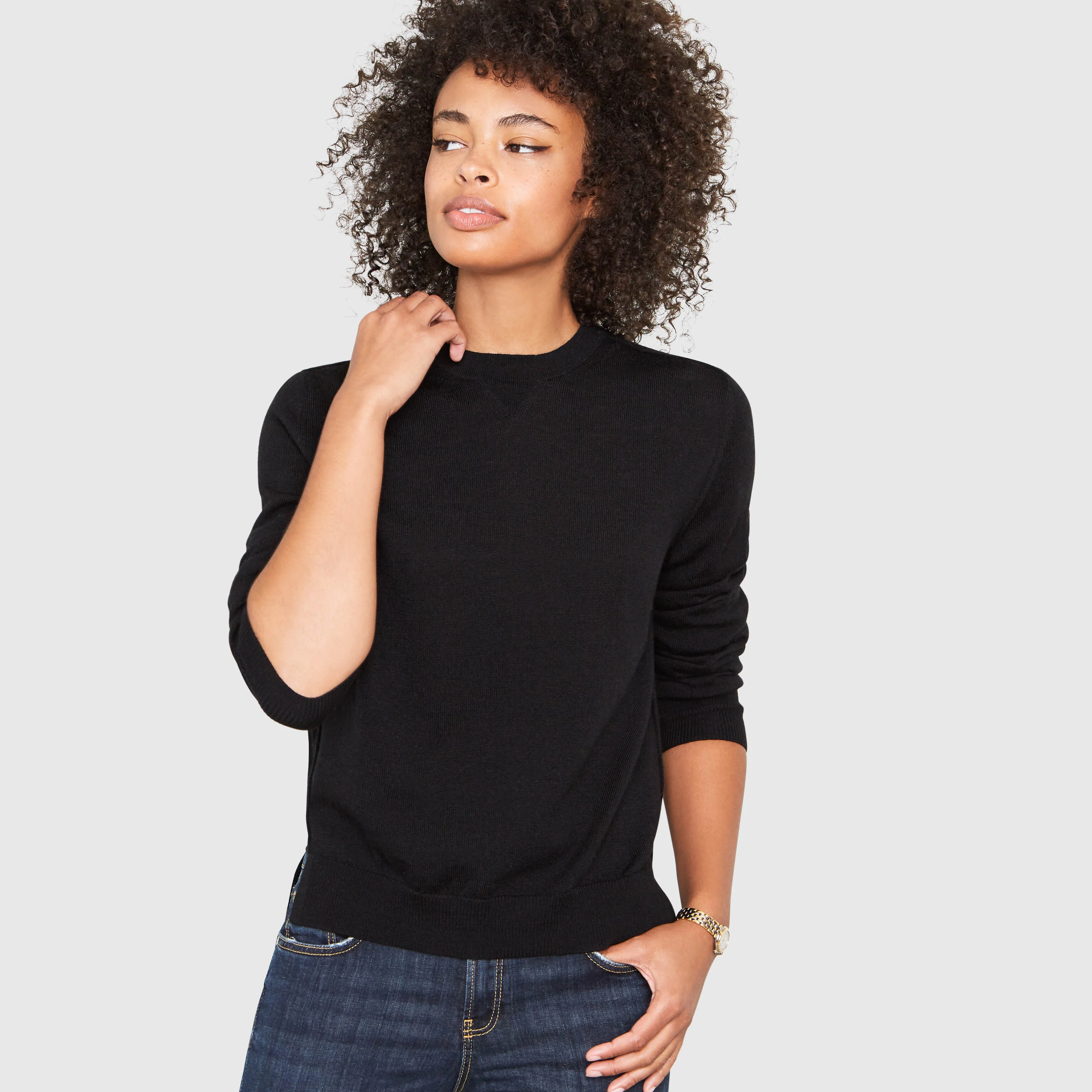 ELLEN NOTCHED NECKBAND MERINO WOOL SWEATER IN BLACK - Image 2