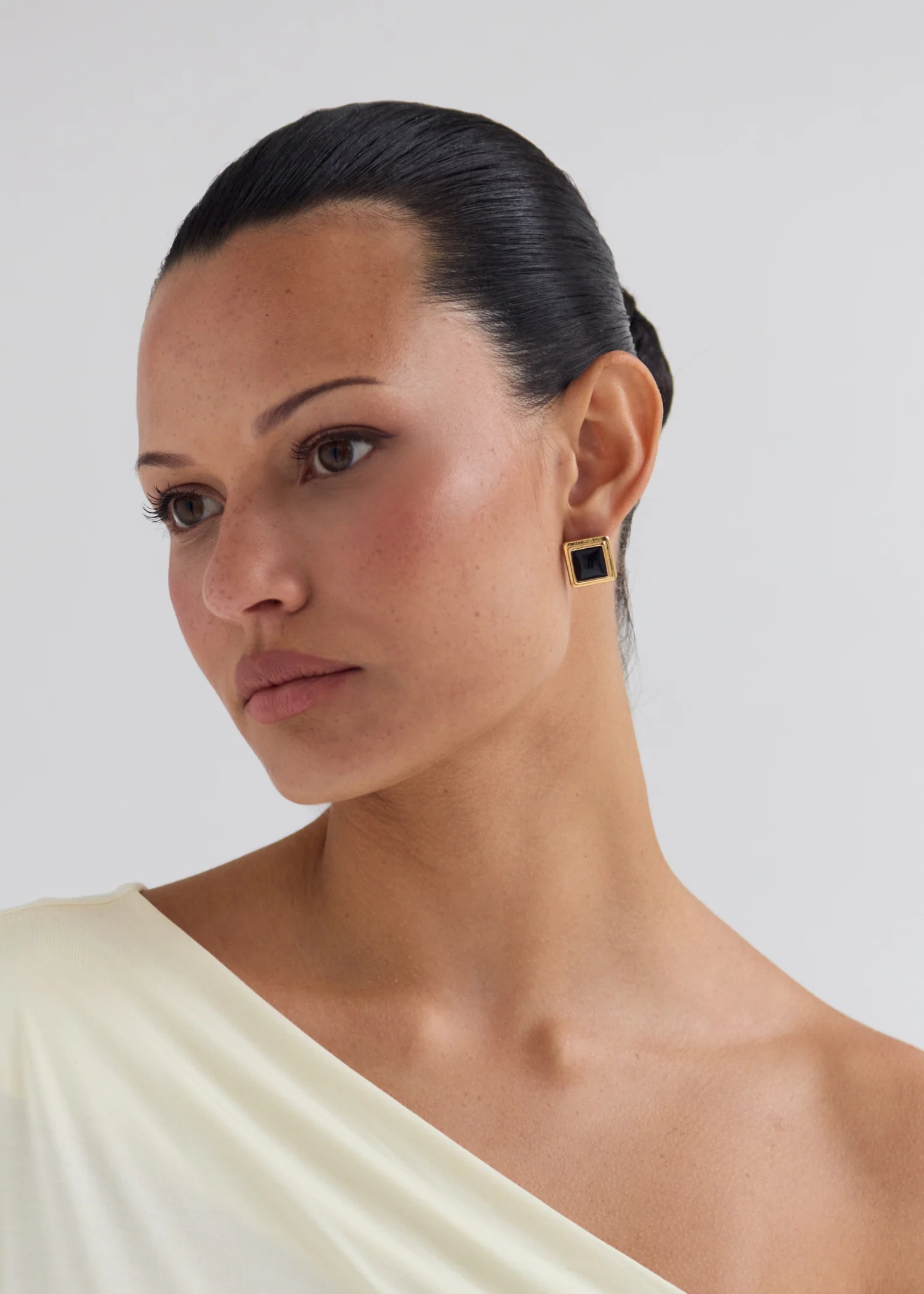 HEAVEN MAYHEM - Enameled Archer Earrings - Image 3