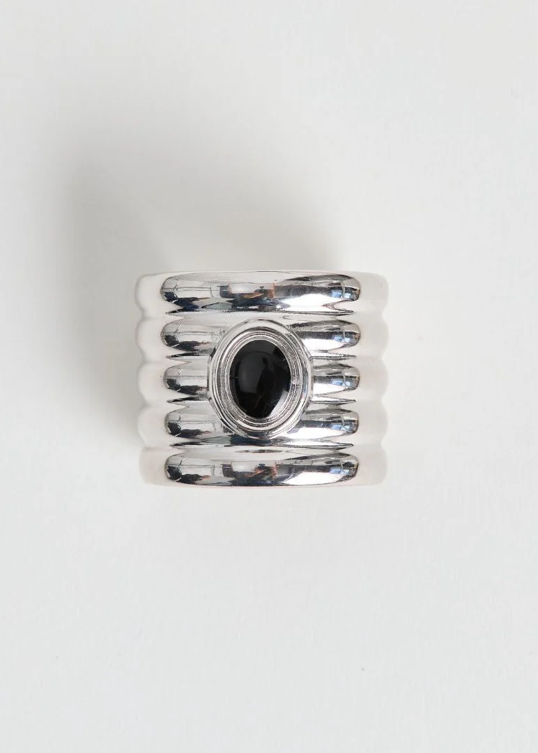 HEAVEN MAYHEM - Clarke Textured Cuff Bracelet - Image 4