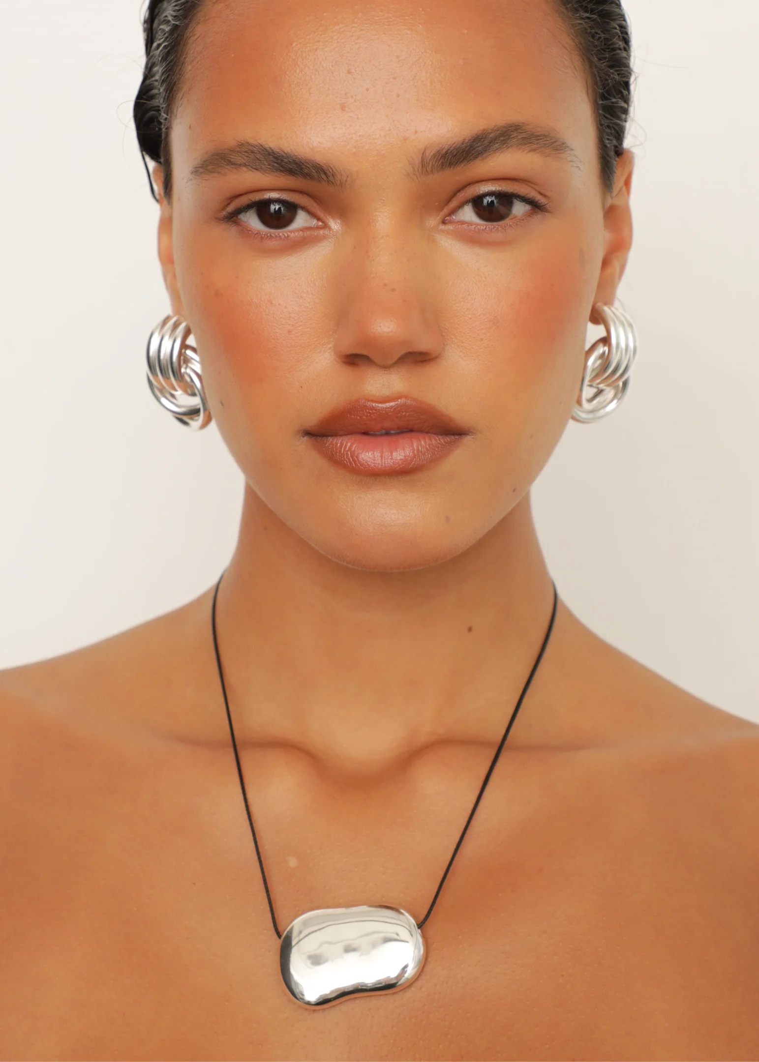 HEAVEN MAYHEM - Julia Statement Necklace - Image 7
