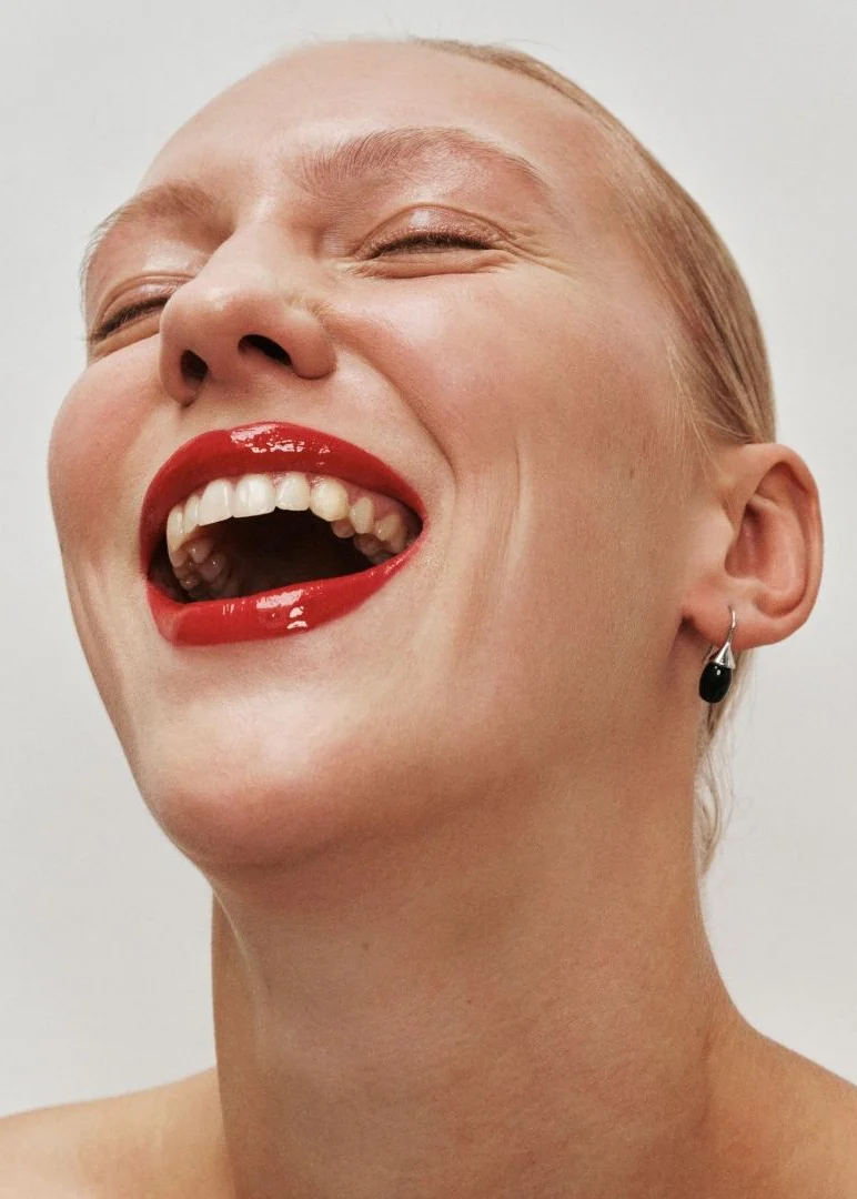 HEAVEN MAYHEM - Odette Earrings in Black or Red - Image 22