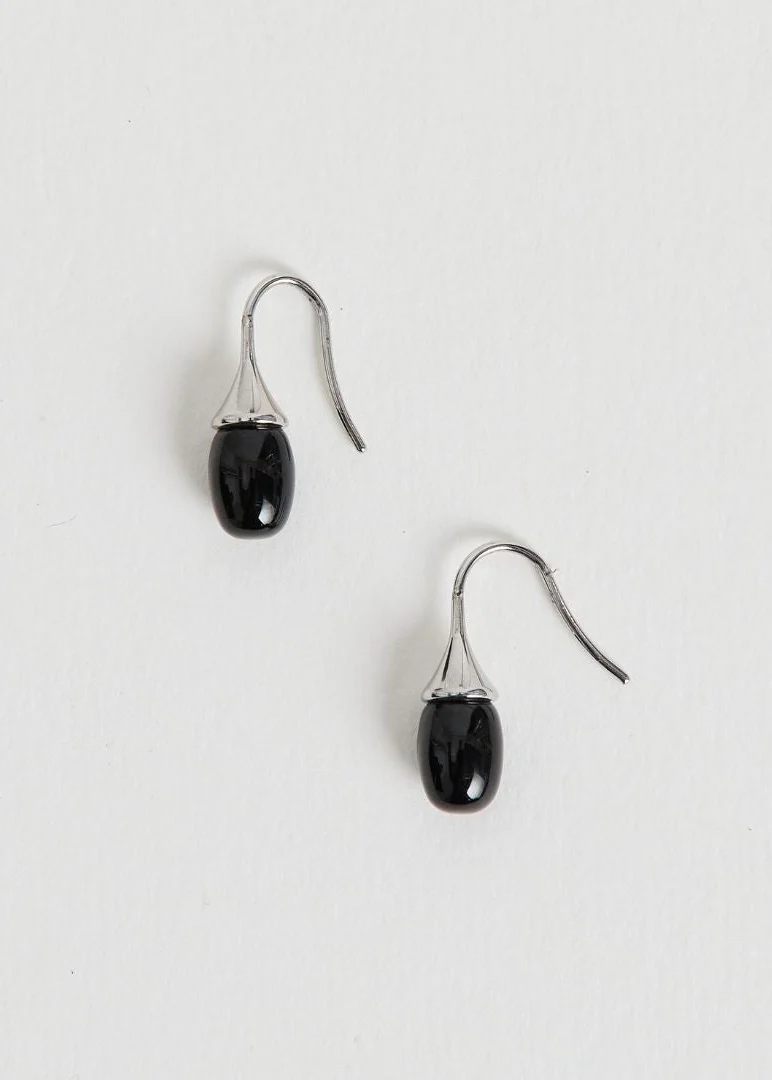 HEAVEN MAYHEM - Odette Earrings in Black or Red - Image 9