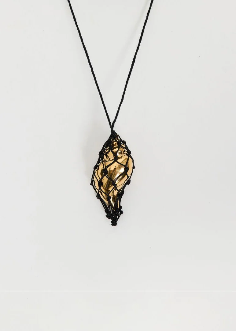 HEAVEN MAYHEM - Sterling Macrame Necklace with Shell Pendant - Image 10