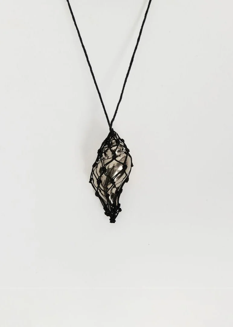 HEAVEN MAYHEM - Sterling Macrame Necklace with Shell Pendant - Image 9