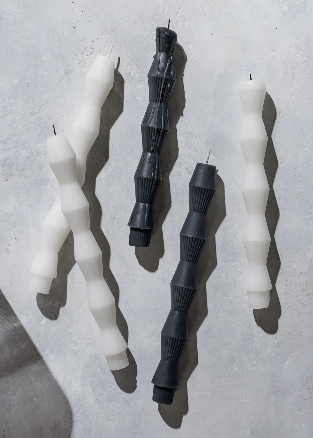 OZAIZ - Ivory Geometric Pillar Candles Set of 2 - Image 3