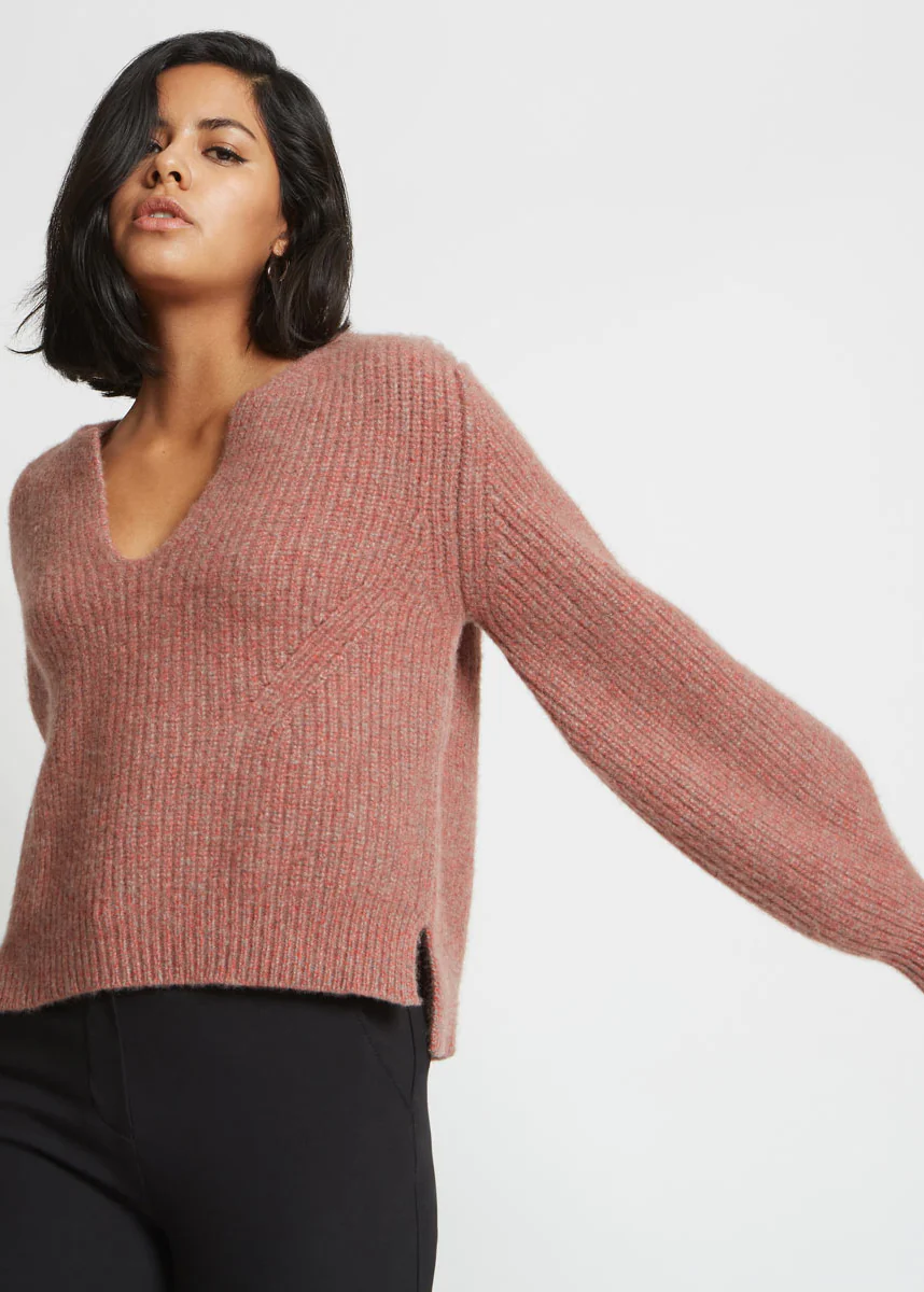 KAYA RIBBED PURE CASHMERE SWEATER IN RED AGATE - Image 2