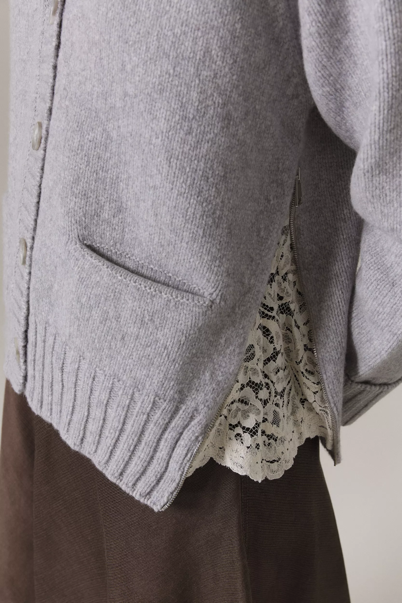 BROOK CARDIGAN WITH LACE INSERTS IN HEATHER GREY - Image 3