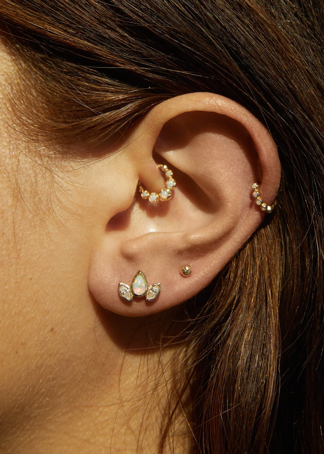 PAMELA LOVE - Lapis and Gold Marquise Pear Stud - Image 4