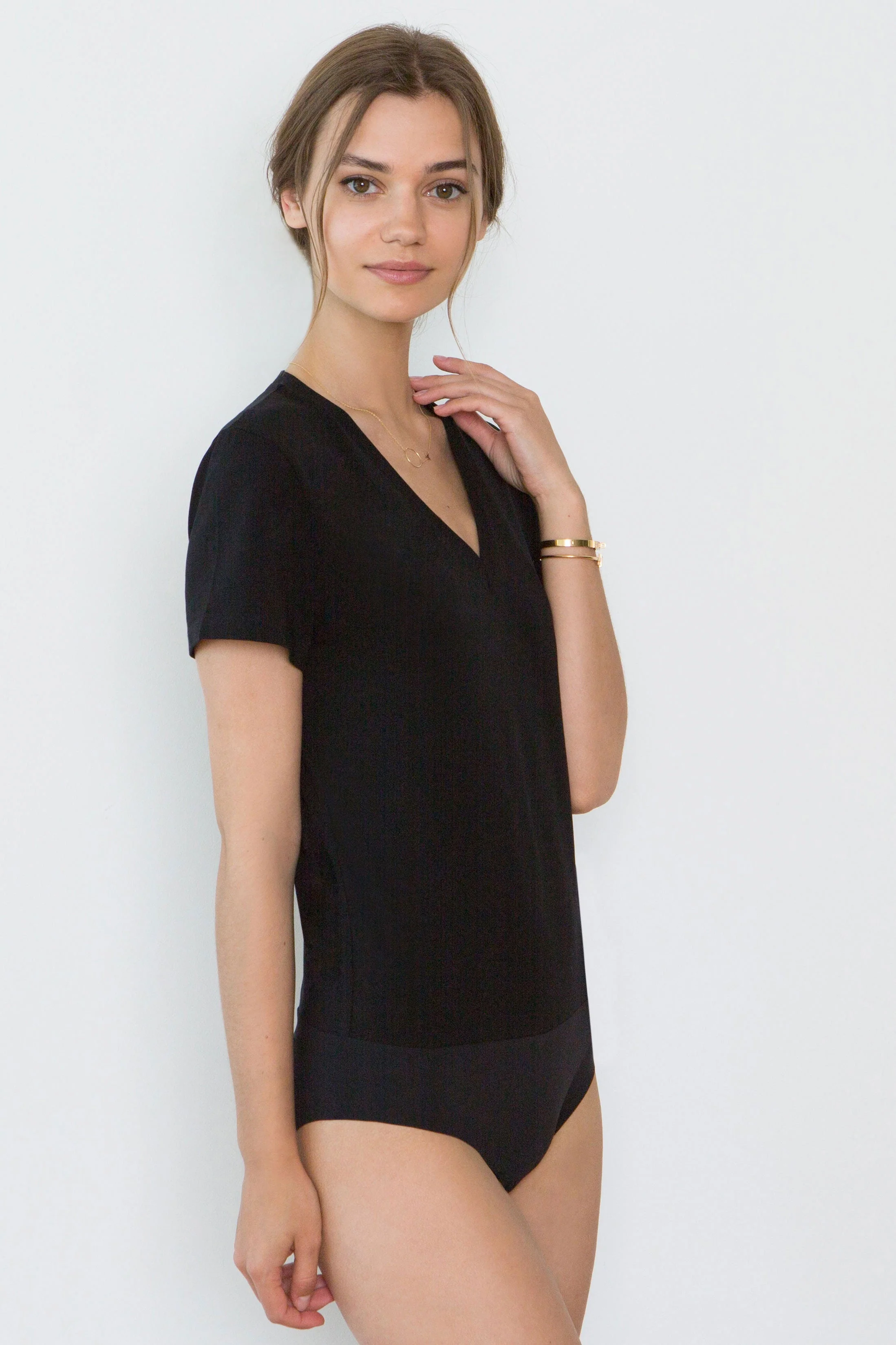 NORA ORGANIC COTTON V-NECK BODYSUIT BUNDLE - Image 4