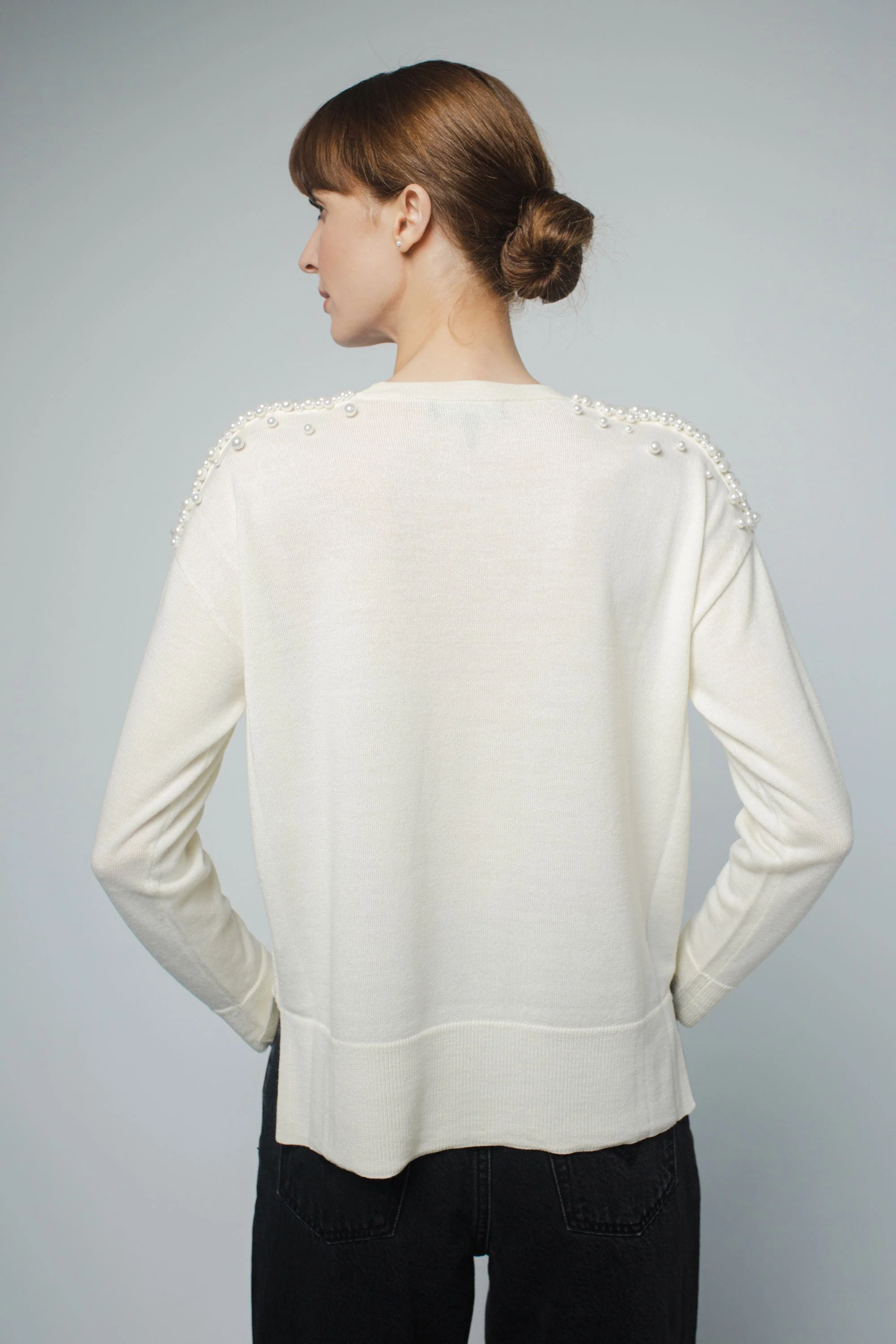 KATHRYN RELAXED FIT PULLOVER WITH PEARL BEADING IN SOFT WHITE - Image 4