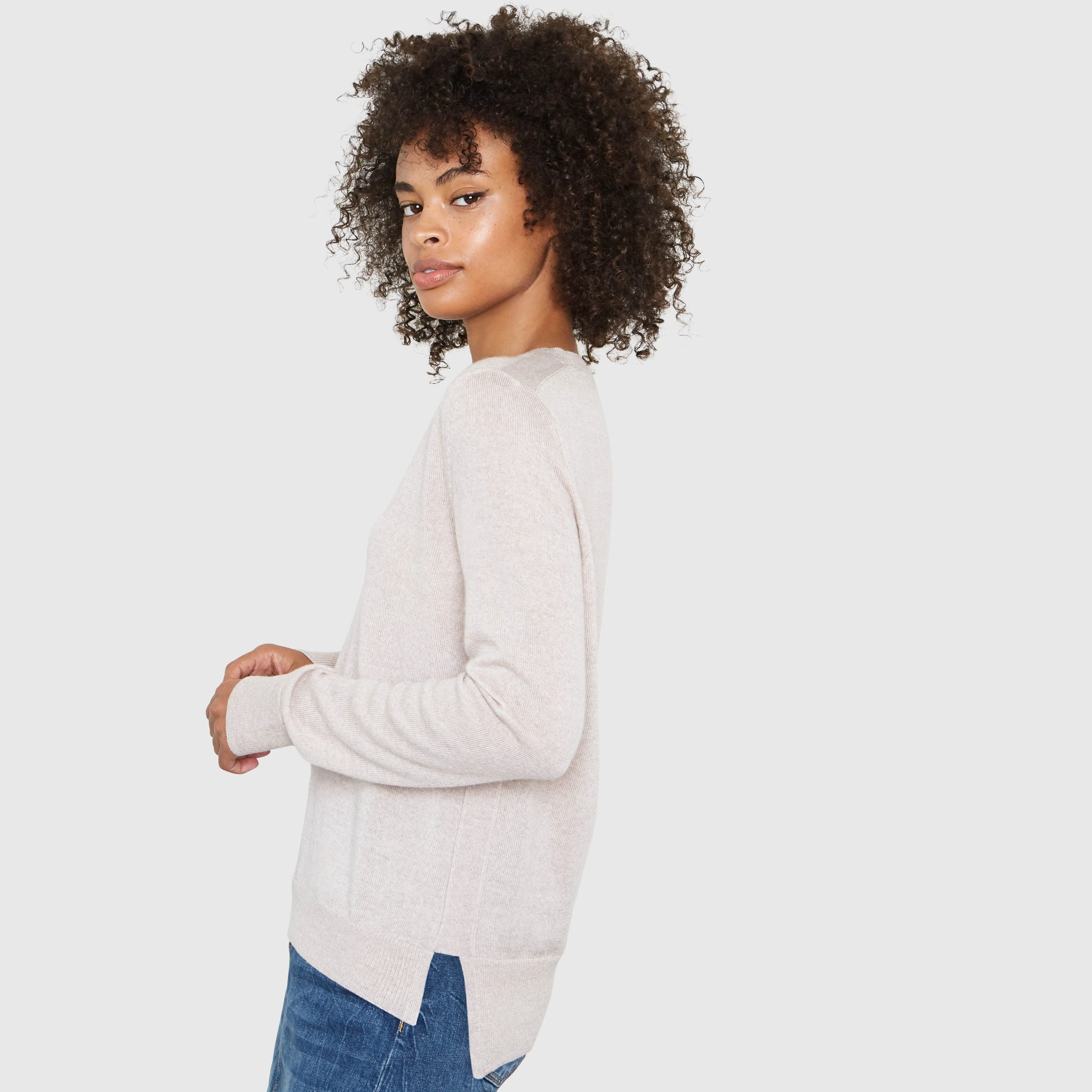 EMMA RIB DETAIL V-NECK MERINO WOOL SWEATER IN MARCONA