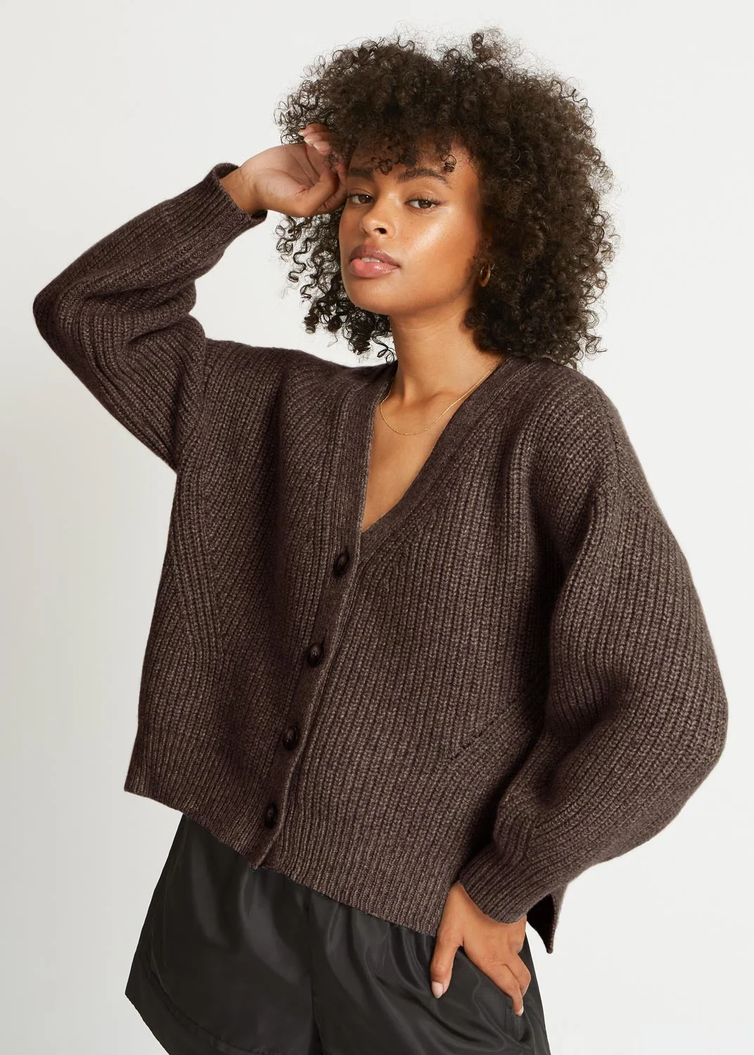 ALIX RIBBED PURE CASHMERE CARDIGAN IN BROWN STONE