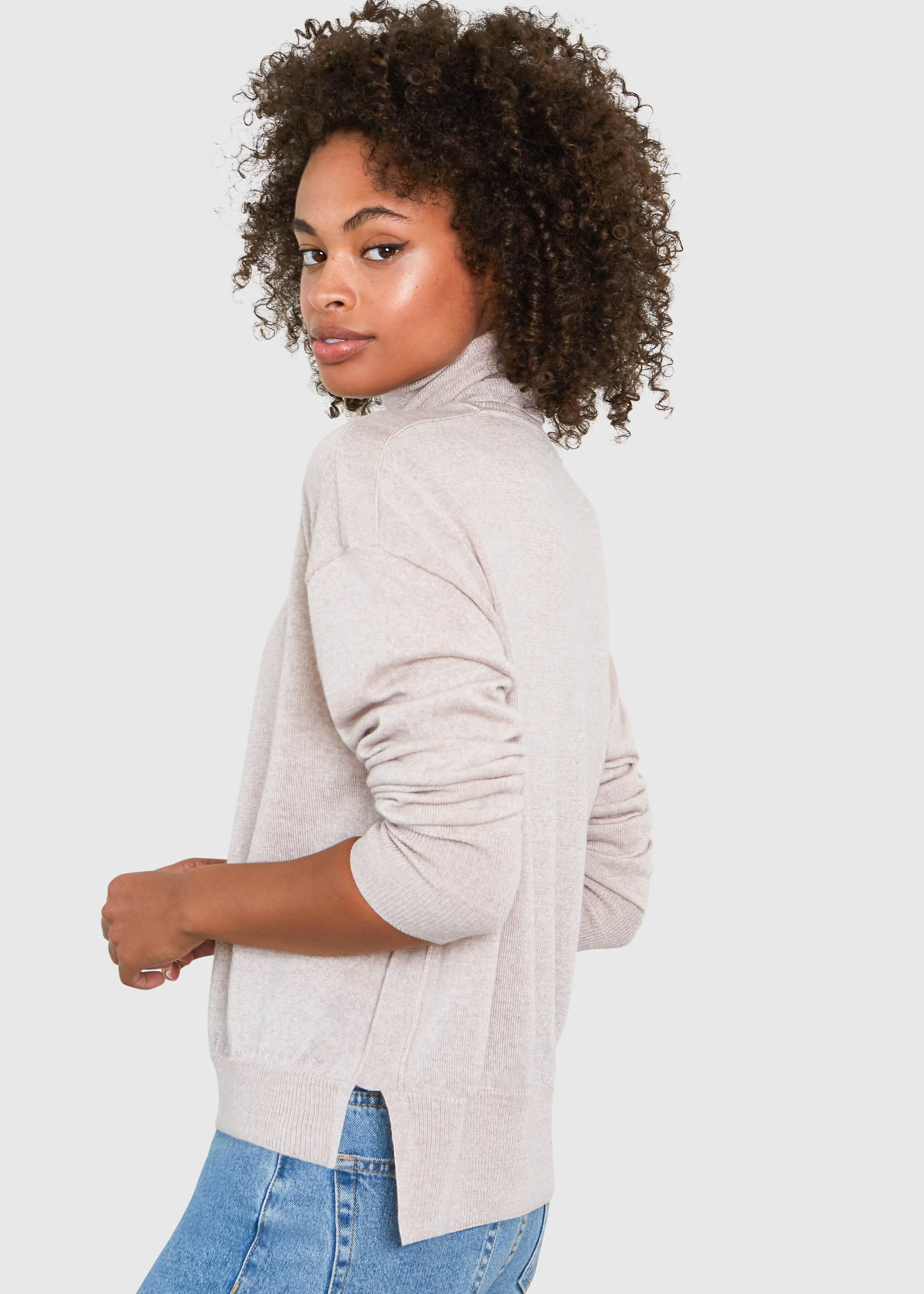 EILEEN TURTLENECK RELAXED FIT MERINO WOOL SWEATER IN MARCONA - Image 2