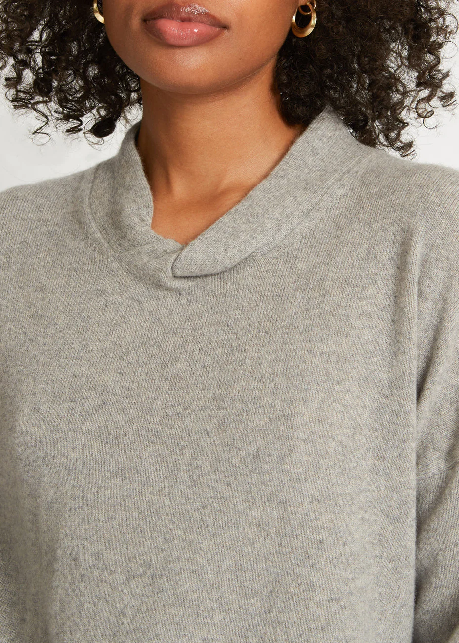 FARAH TWIST NECKBAND CASHMERE SWEATER IN HEATHER GREY - Image 3