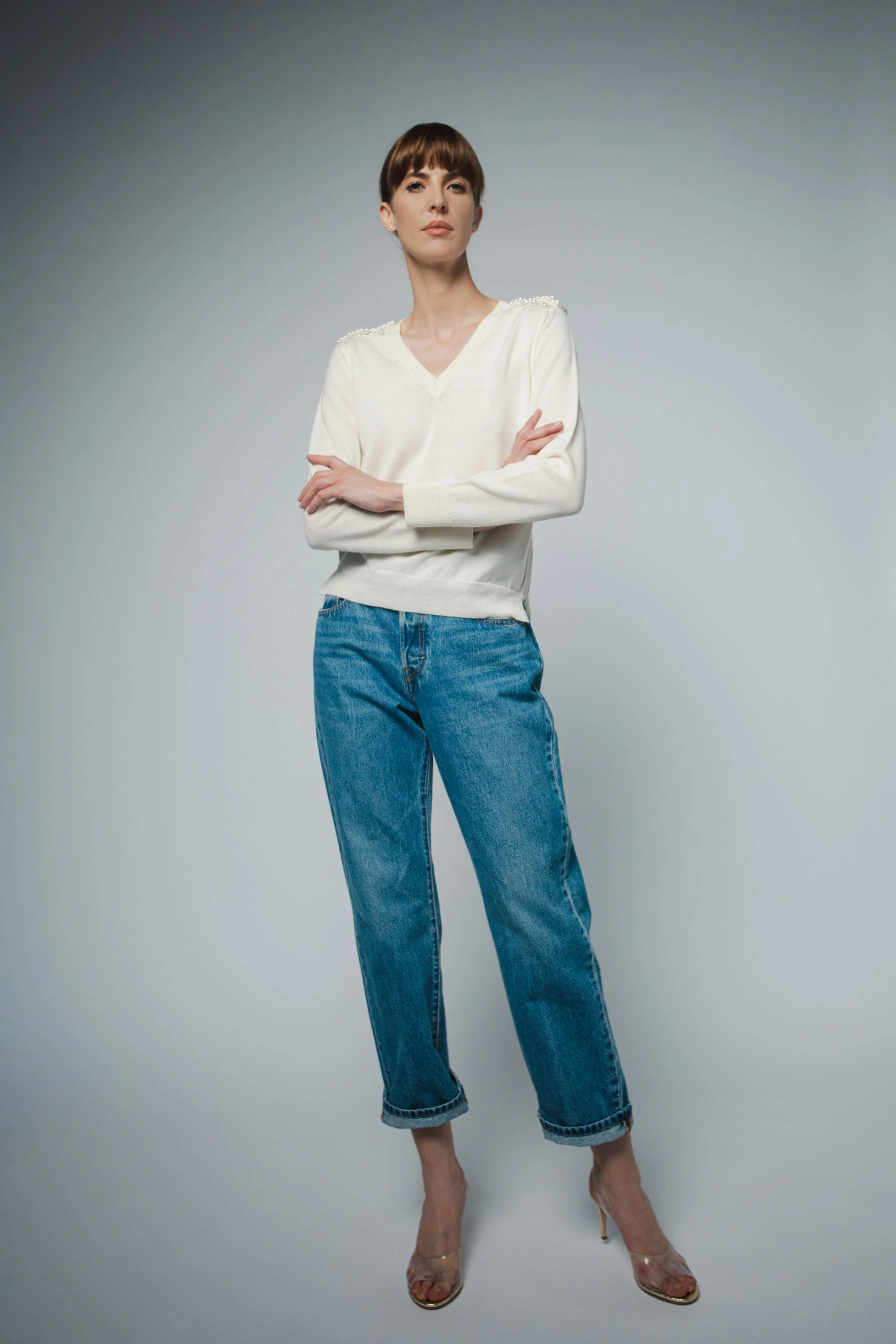 JULIA V-NECK PULLOVER WITH PEARL BEADING IN SOFT WHITE - Image 4