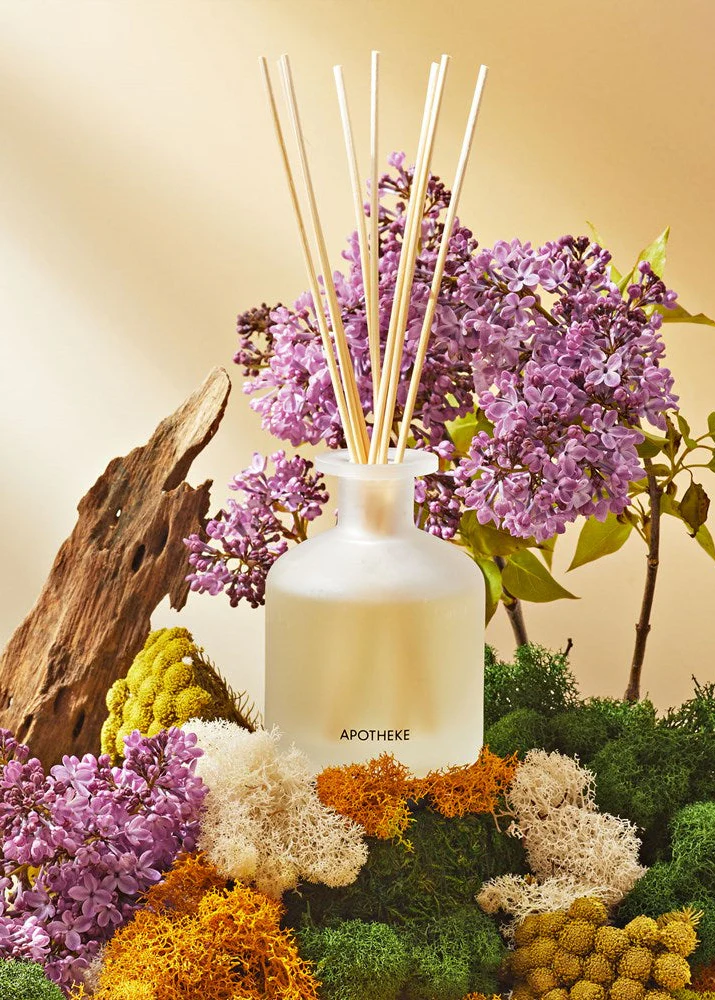 APOTHEKE - White Vetiver Reed Diffuser - Image 2