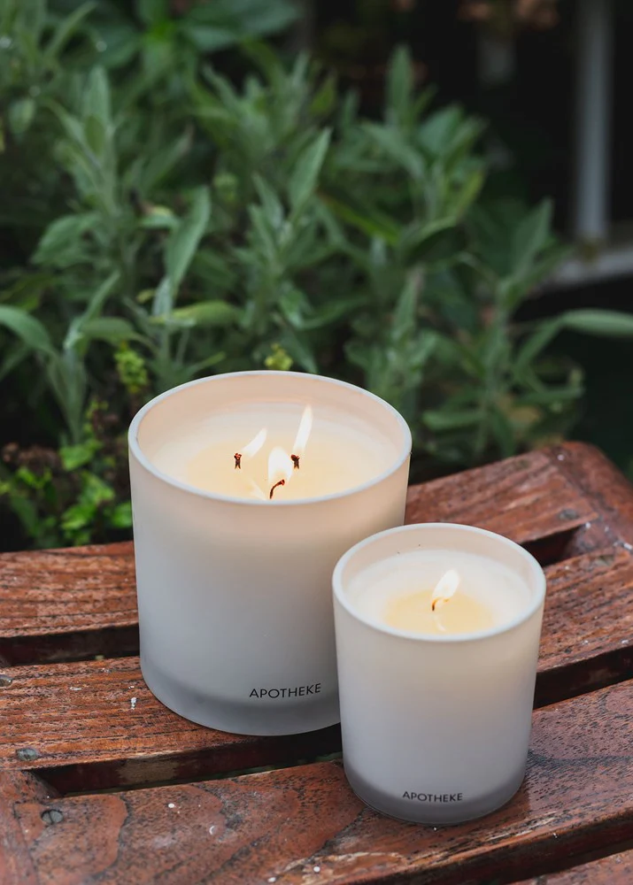 APOTHEKE - Wild Mint and Ivy Classic Candle - Image 3