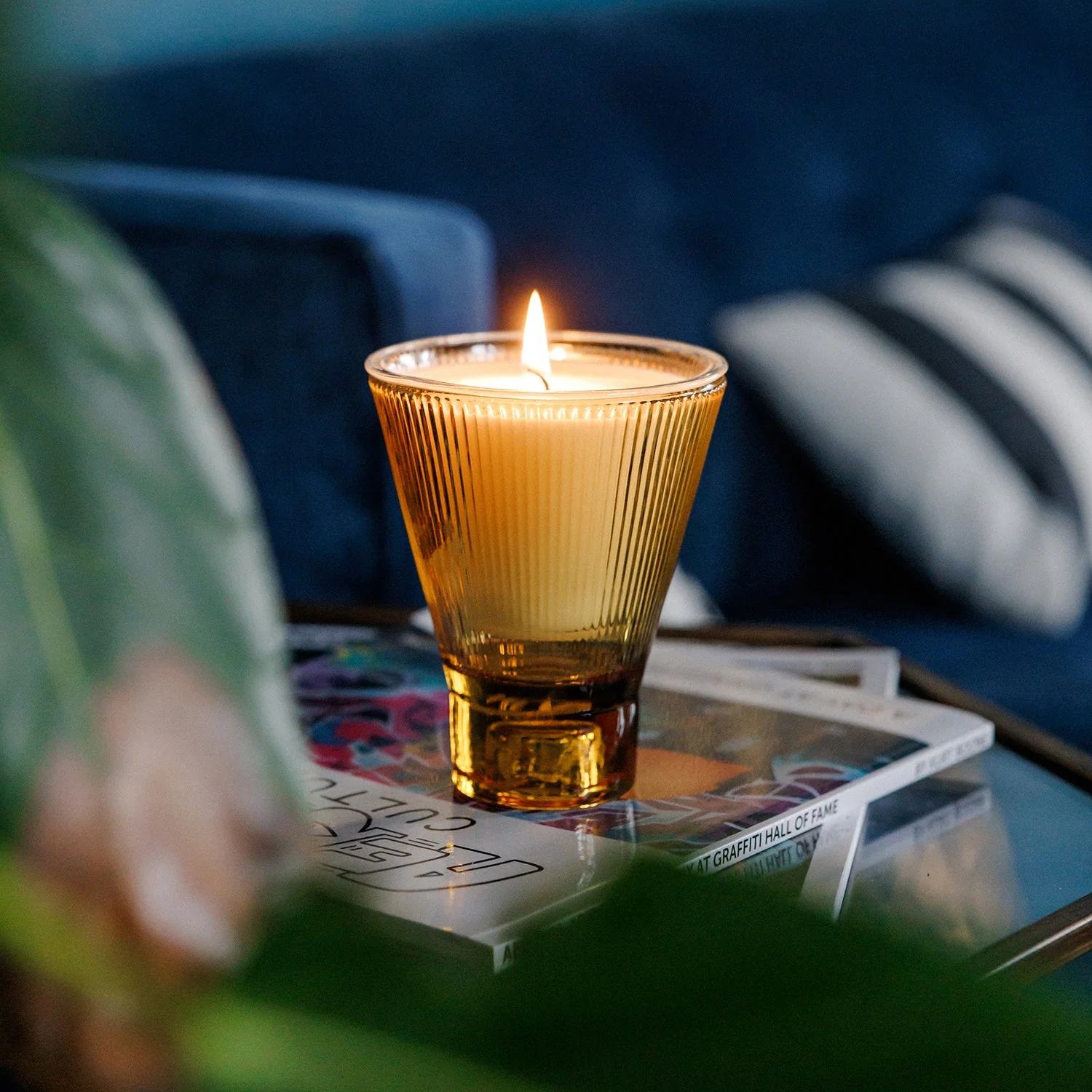 OZAIZ - ZAI Santal & Spice Candle with Glass Vessel - Image 14