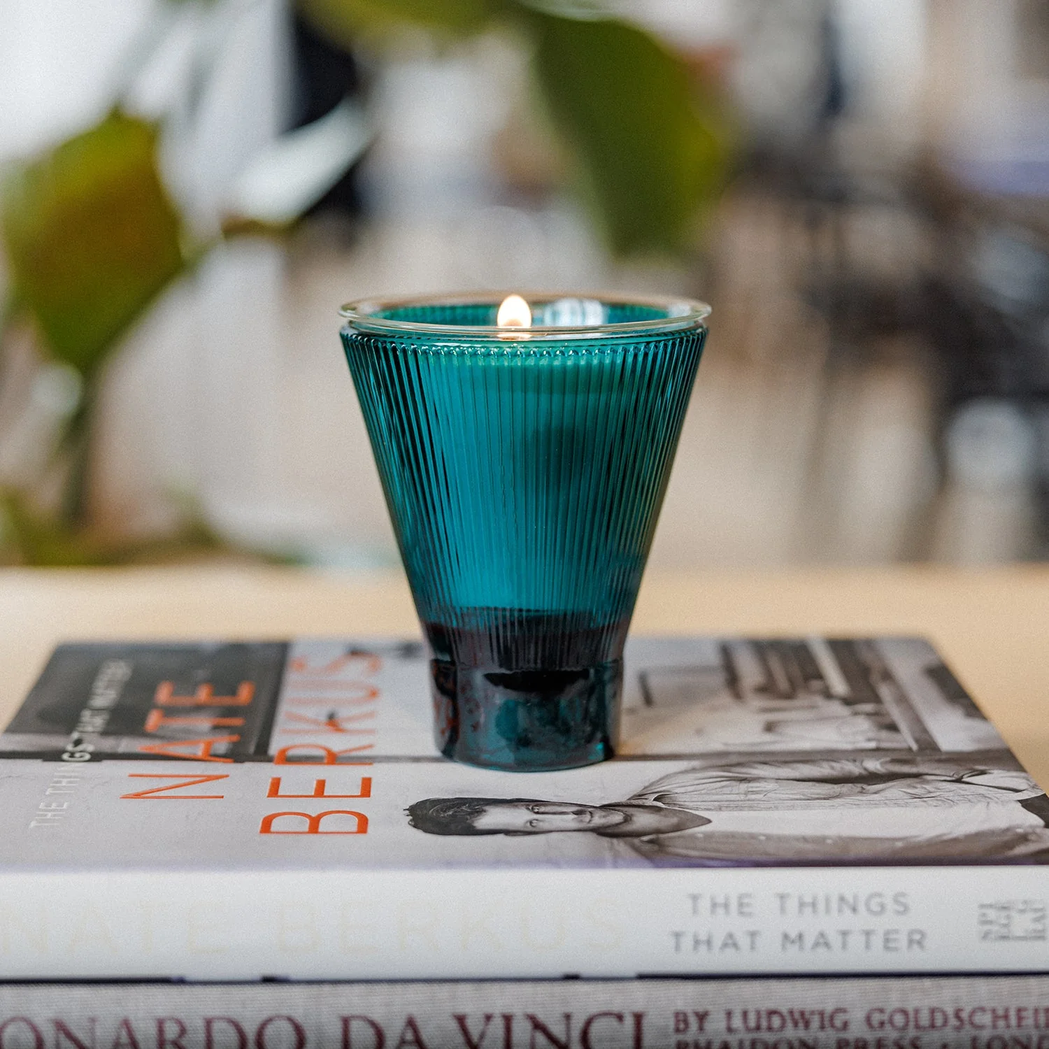 OZAIZ - ZAI Santal & Spice Candle with Glass Vessel - Image 18